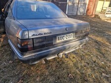 Audi 200