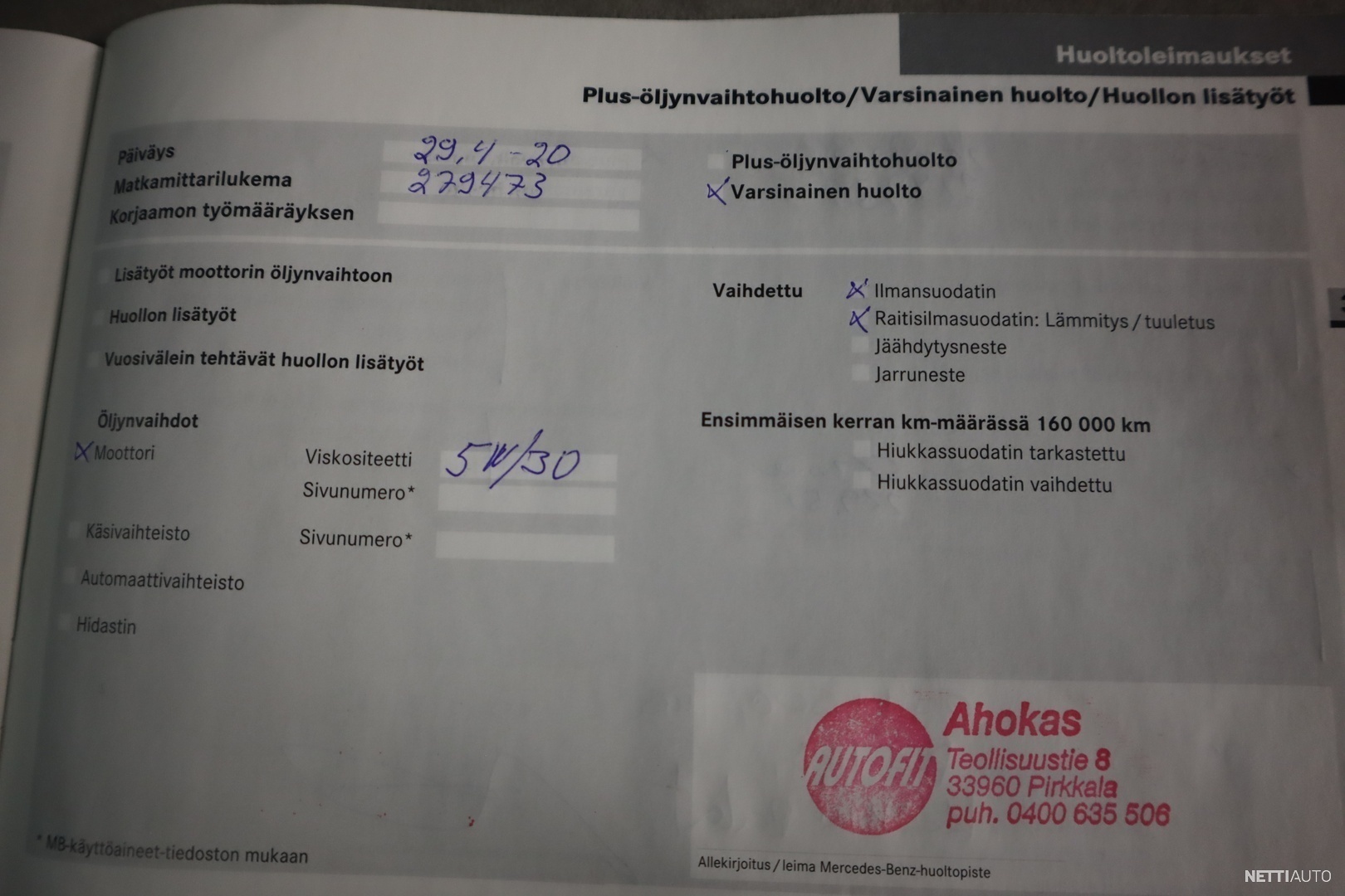 37 / 44