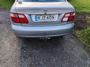 Nissan Almera