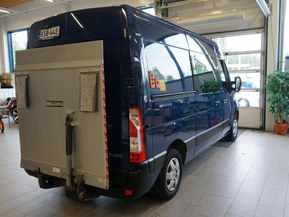 Nissan NV400