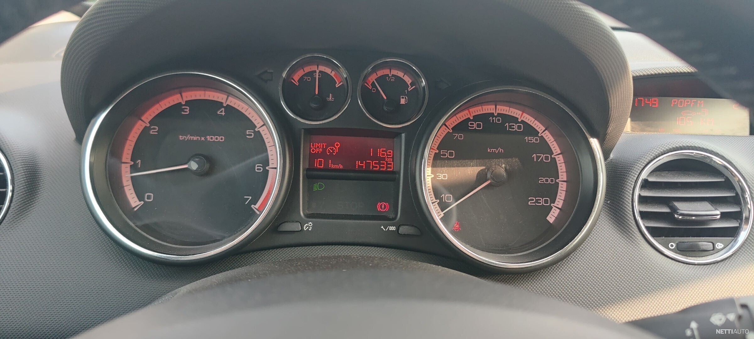 7 / 12