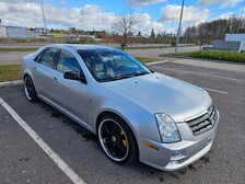 Cadillac STS
