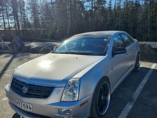 Cadillac STS