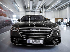 Mercedes-Benz S