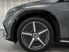 Mercedes-Benz EQS SUV