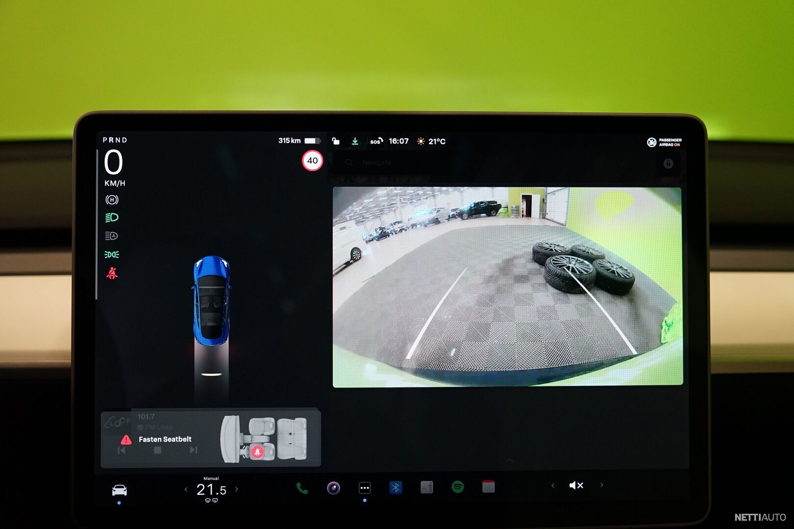 16 / 30