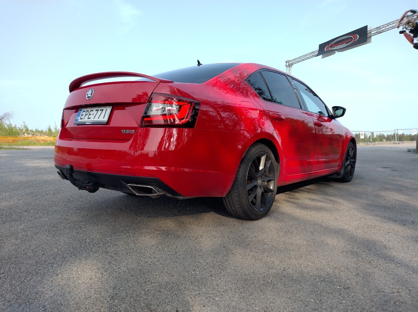 Skoda Octavia 2,0 TSI RS DSG Autom. 2018, kuva 3/4