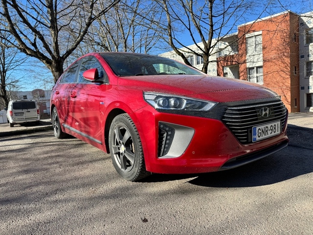 Hyundai Ioniq Plug-In