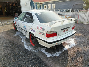 BMW 325