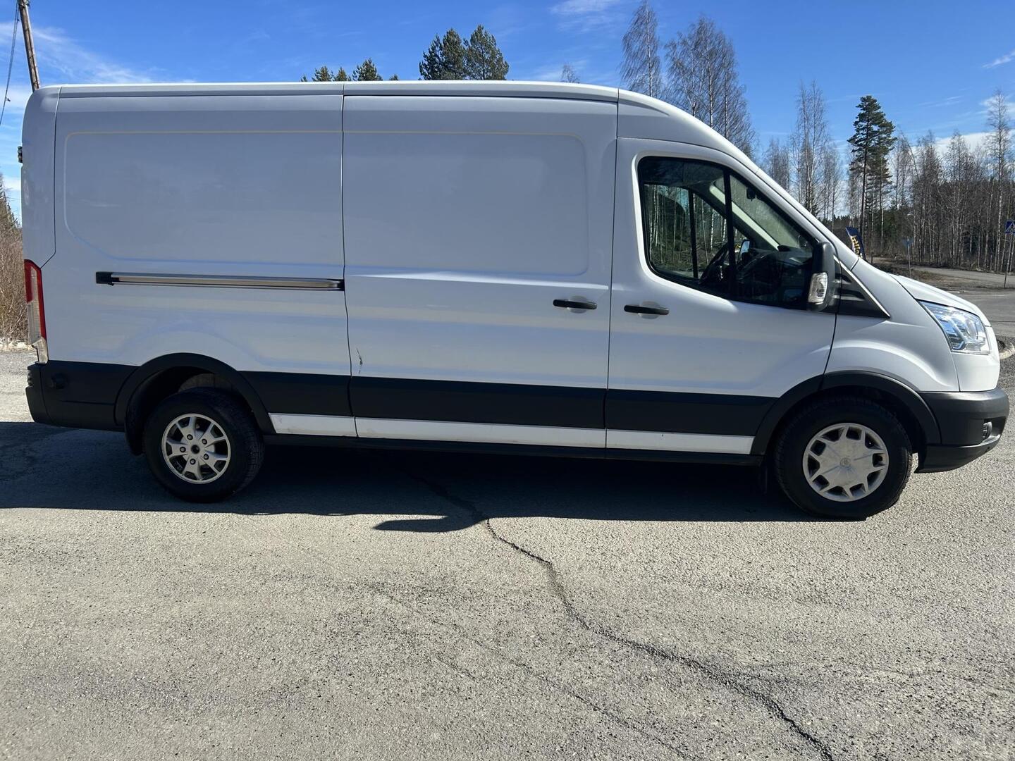 Ford Transit 2.0TDCI L3H2 2018, kuva 4/14