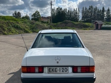 Mercedes-Benz 190