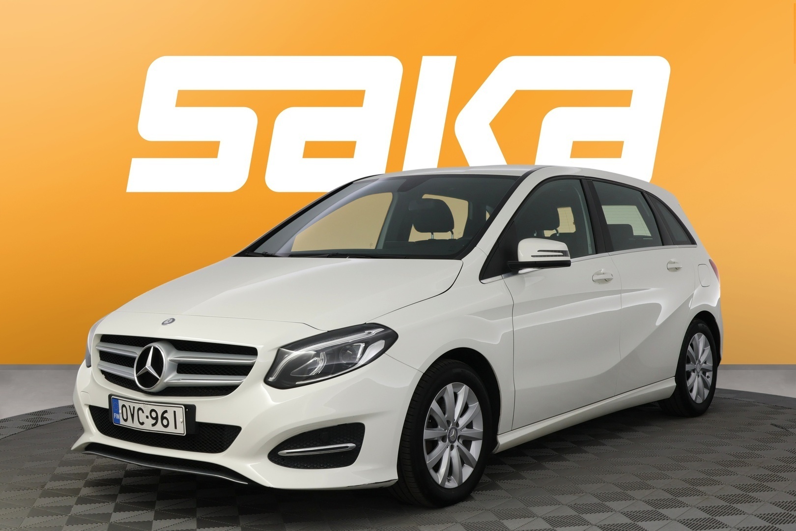 Mercedes-Benz B 180 A Premium Business 2016, kuva 4/27