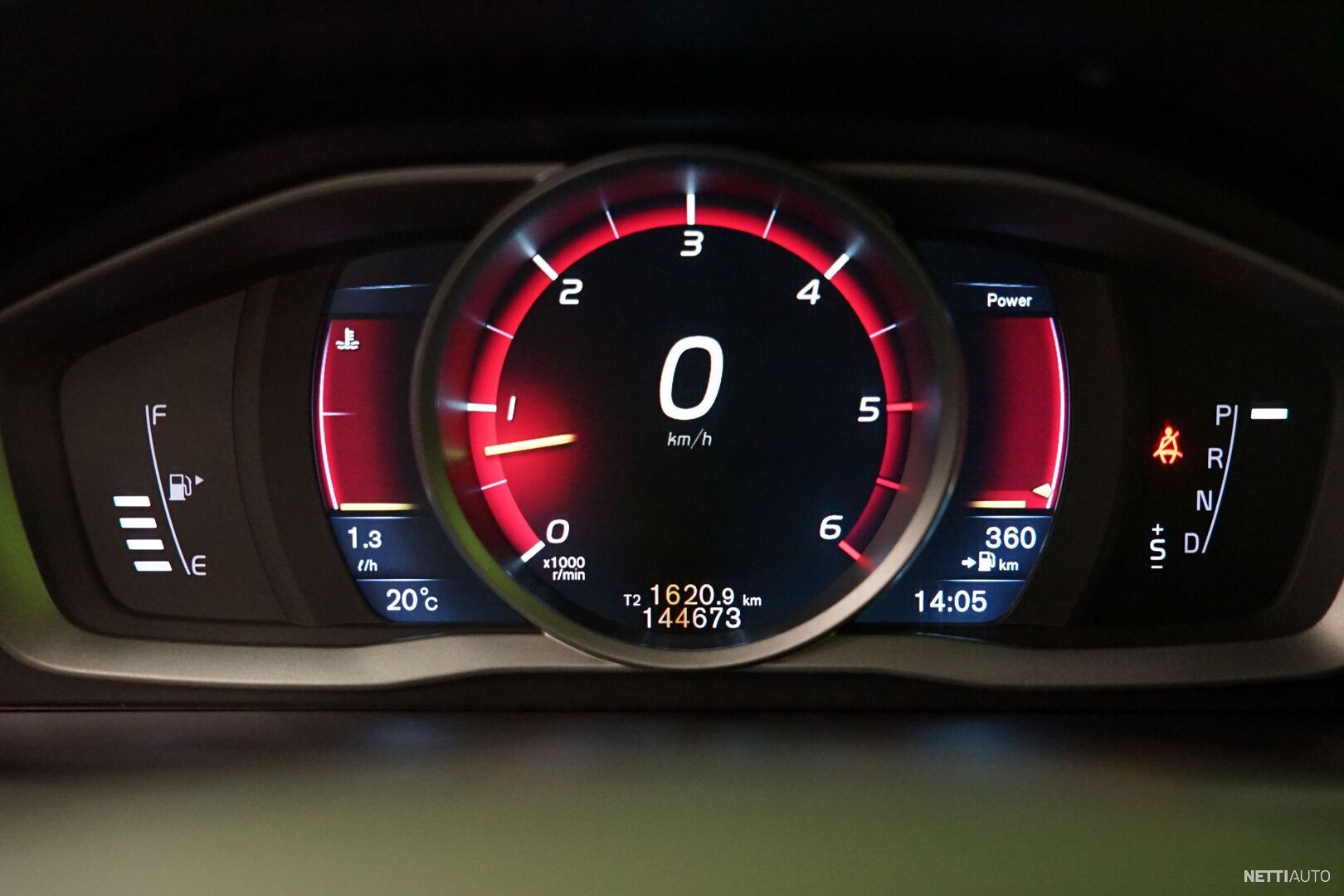 20 / 24