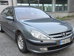 Peugeot 607