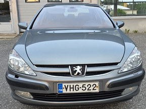 Peugeot 607