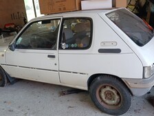Peugeot 205