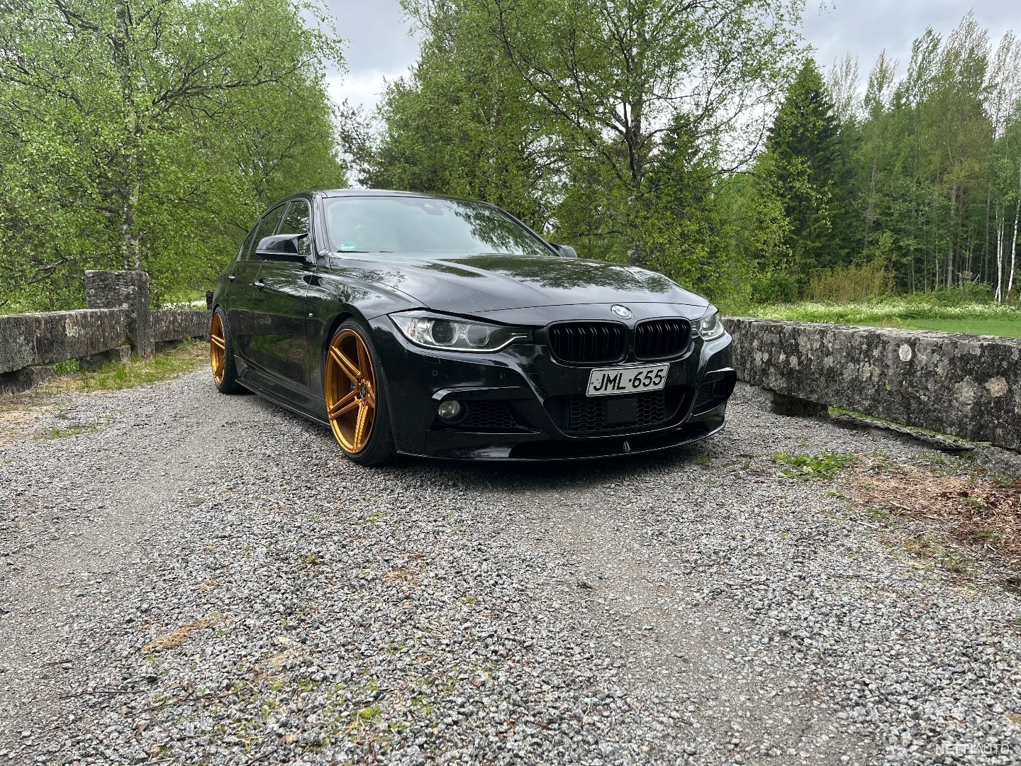 1 / 6