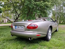 Jaguar XK8