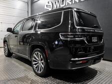 Jeep Grand Wagoneer