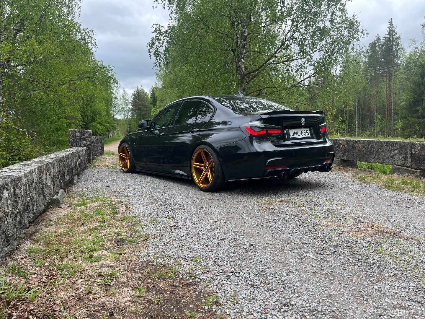 6 / 6