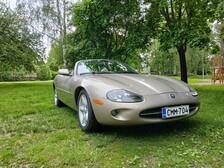 Jaguar XK8
