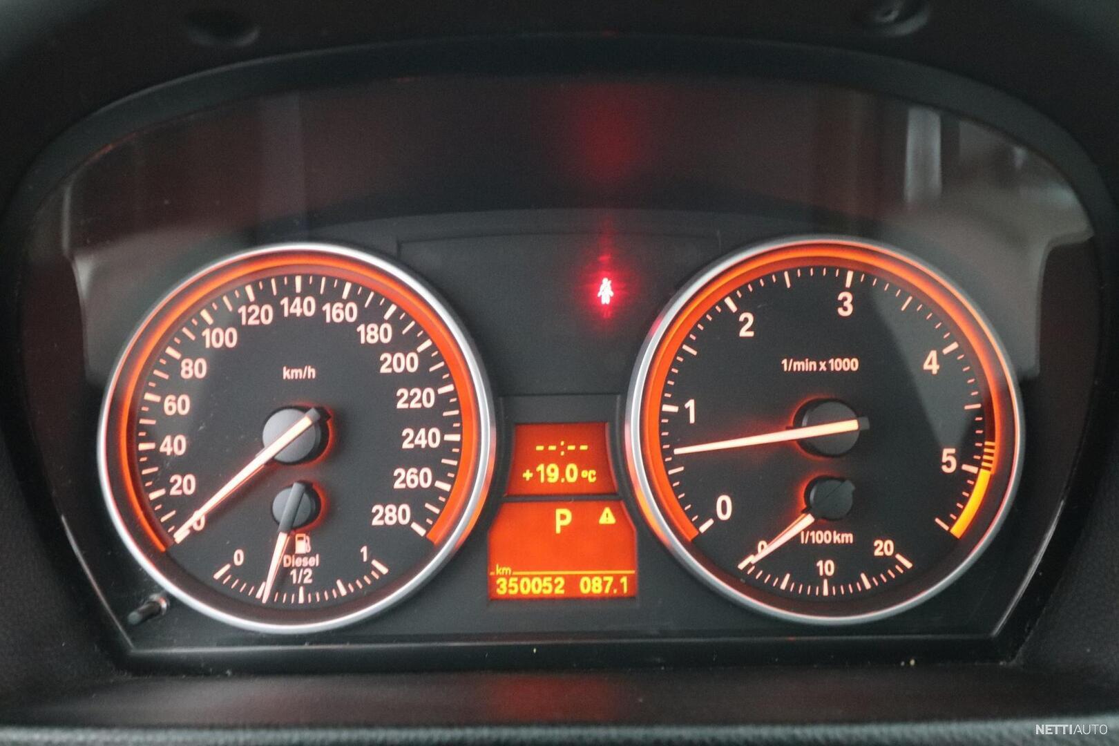 16 / 35