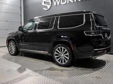Jeep Grand Wagoneer