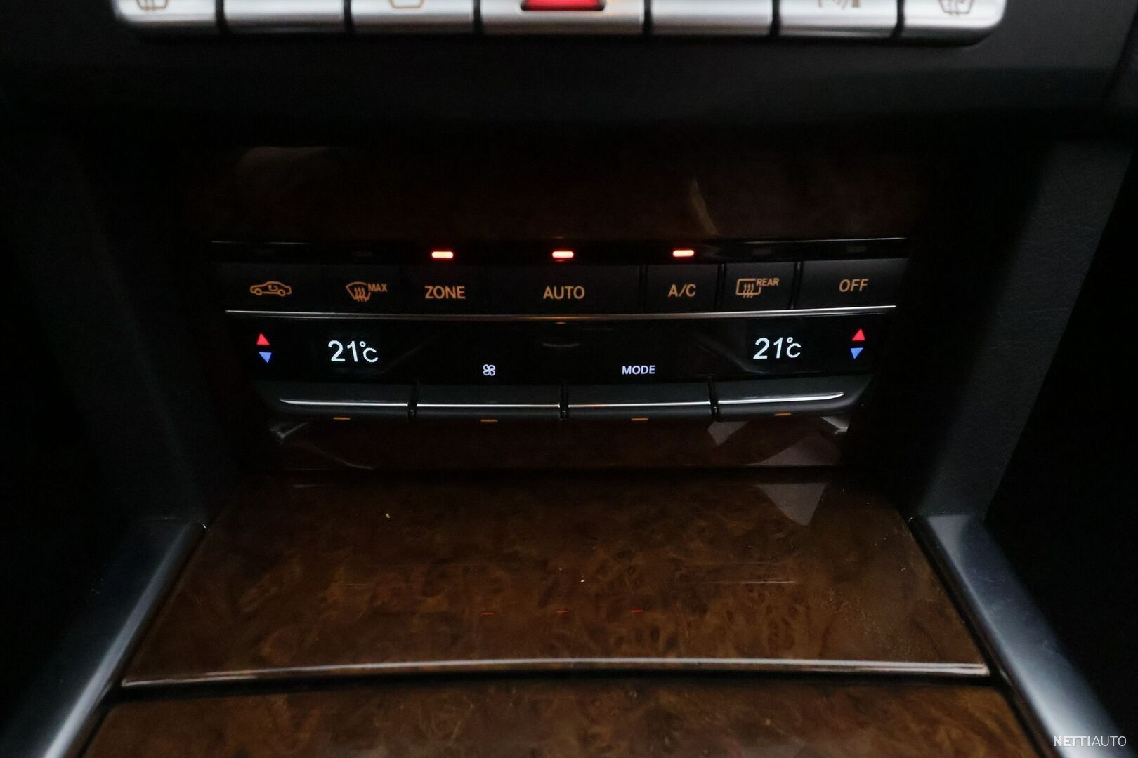 21 / 30