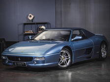 Ferrari 355