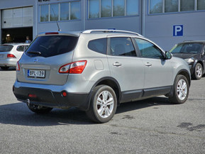 Nissan Qashqai+2