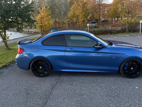 BMW M240i