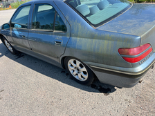 Peugeot 406