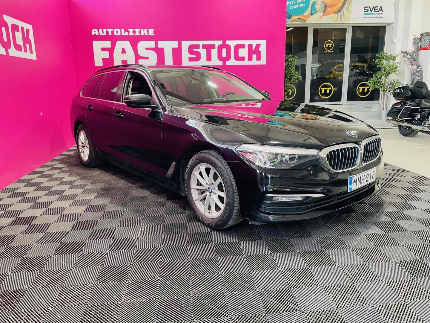 BMW 520 G31 Touring 520d A Business 2018, kuva 3/10