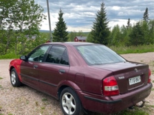 Mazda 323