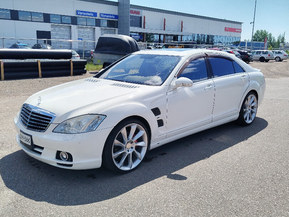 Mercedes-Benz S