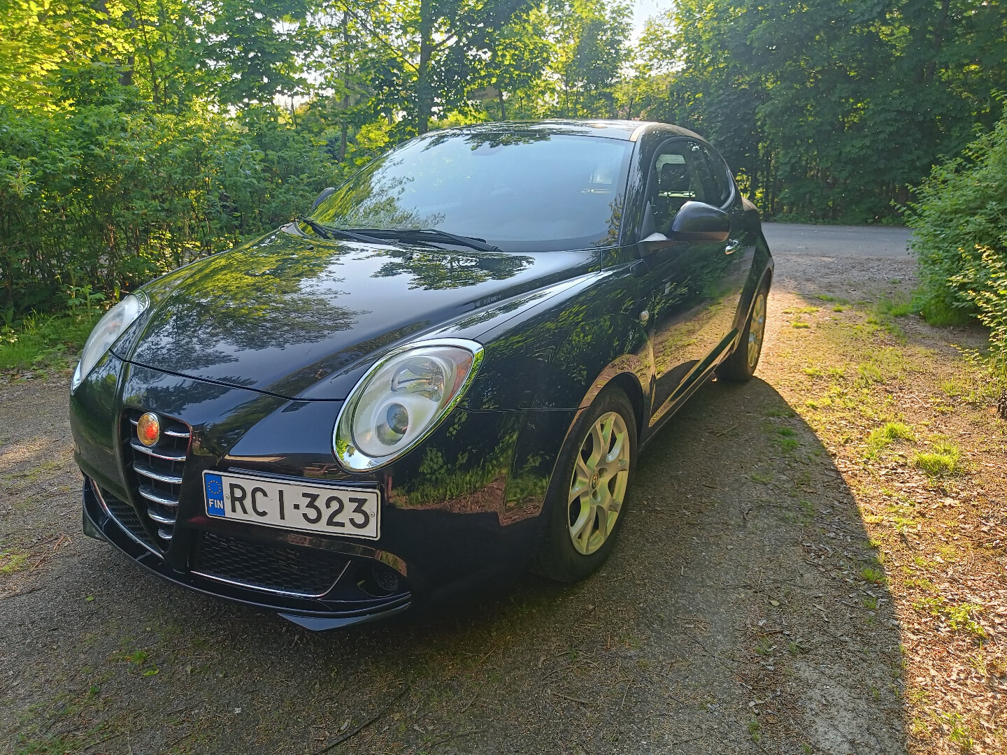 Alfa Romeo Mito 1,6 JTDM Distinctive 2009, kuva 6/8