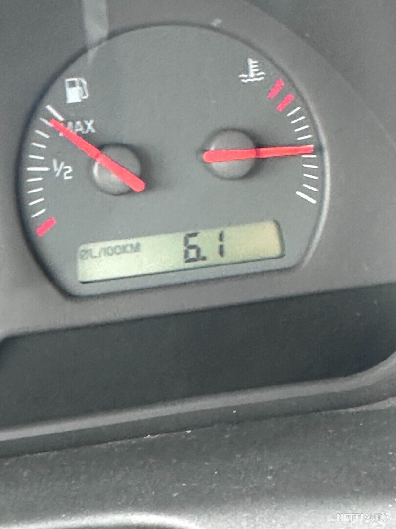 4 / 13
