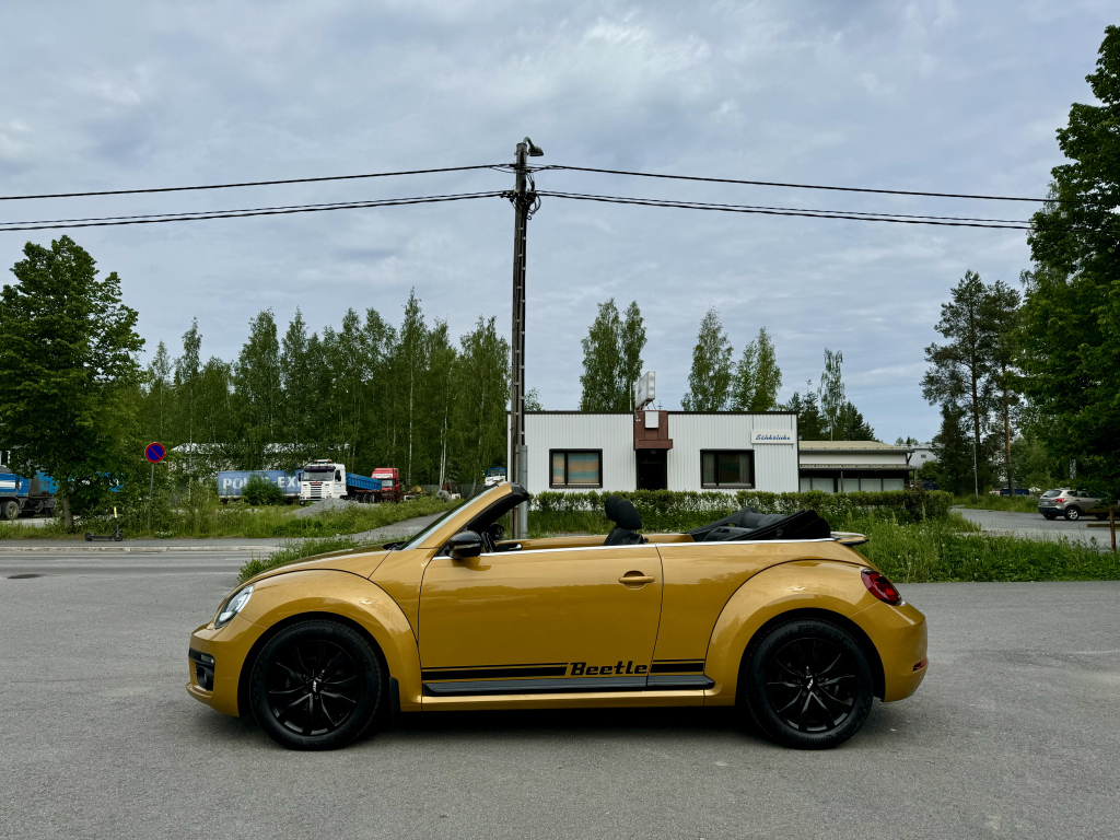 Volkswagen Beetle 2017, kuva 6/15
