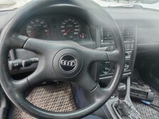Audi 80