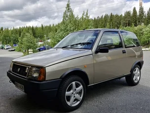Lancia Y10