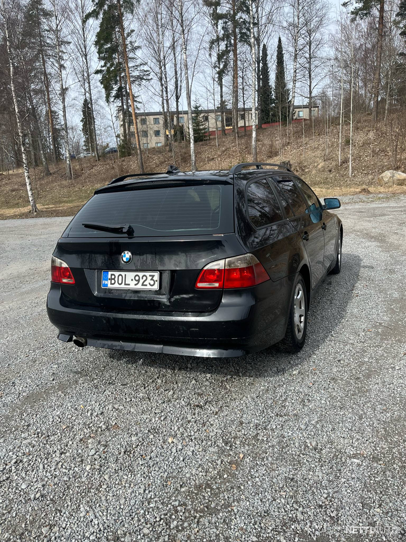 4 / 9