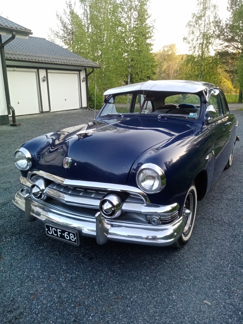 Ford De Luxe 1951, kuva 4/14