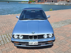 BMW 325