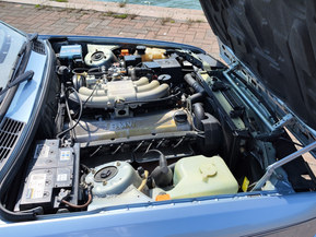 BMW 325