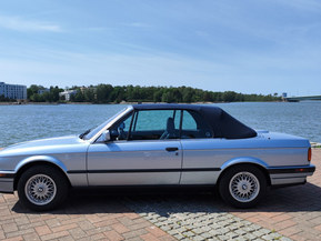 BMW 325