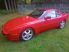 Porsche 944