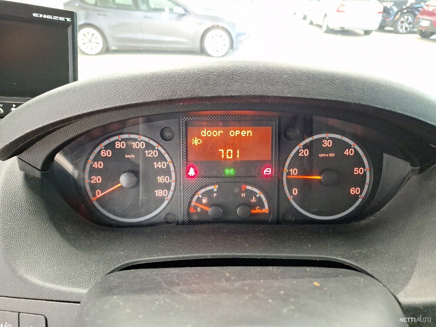 10 / 15