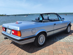 BMW 325