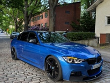 BMW 330