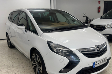 Opel Zafira Tourer